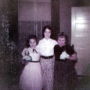 Ann Bennett; Ruth Bennet McDougal Dorrough; Sue